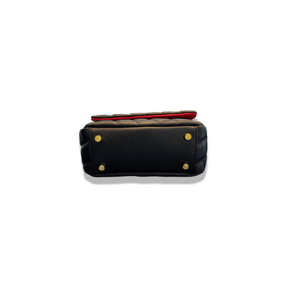 The Elle Flap